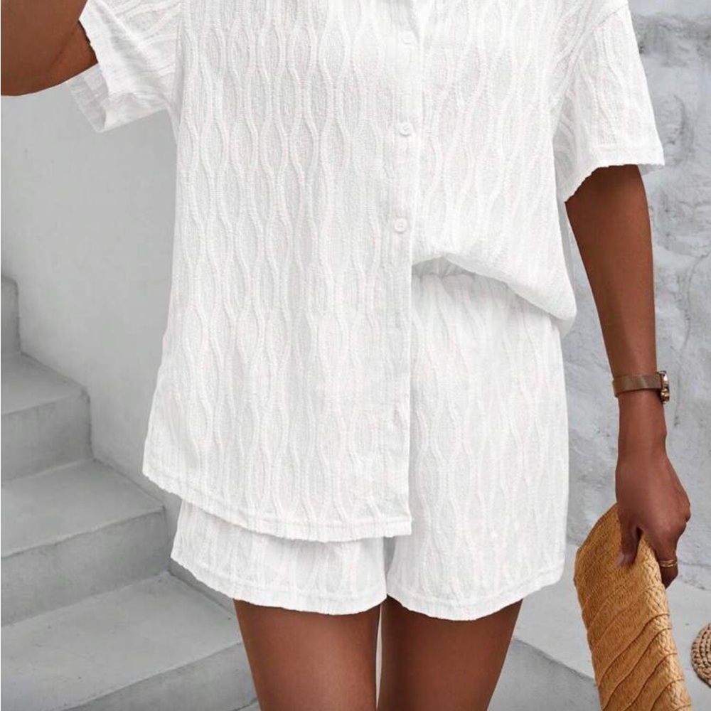 SHEIN White Textured Apparel